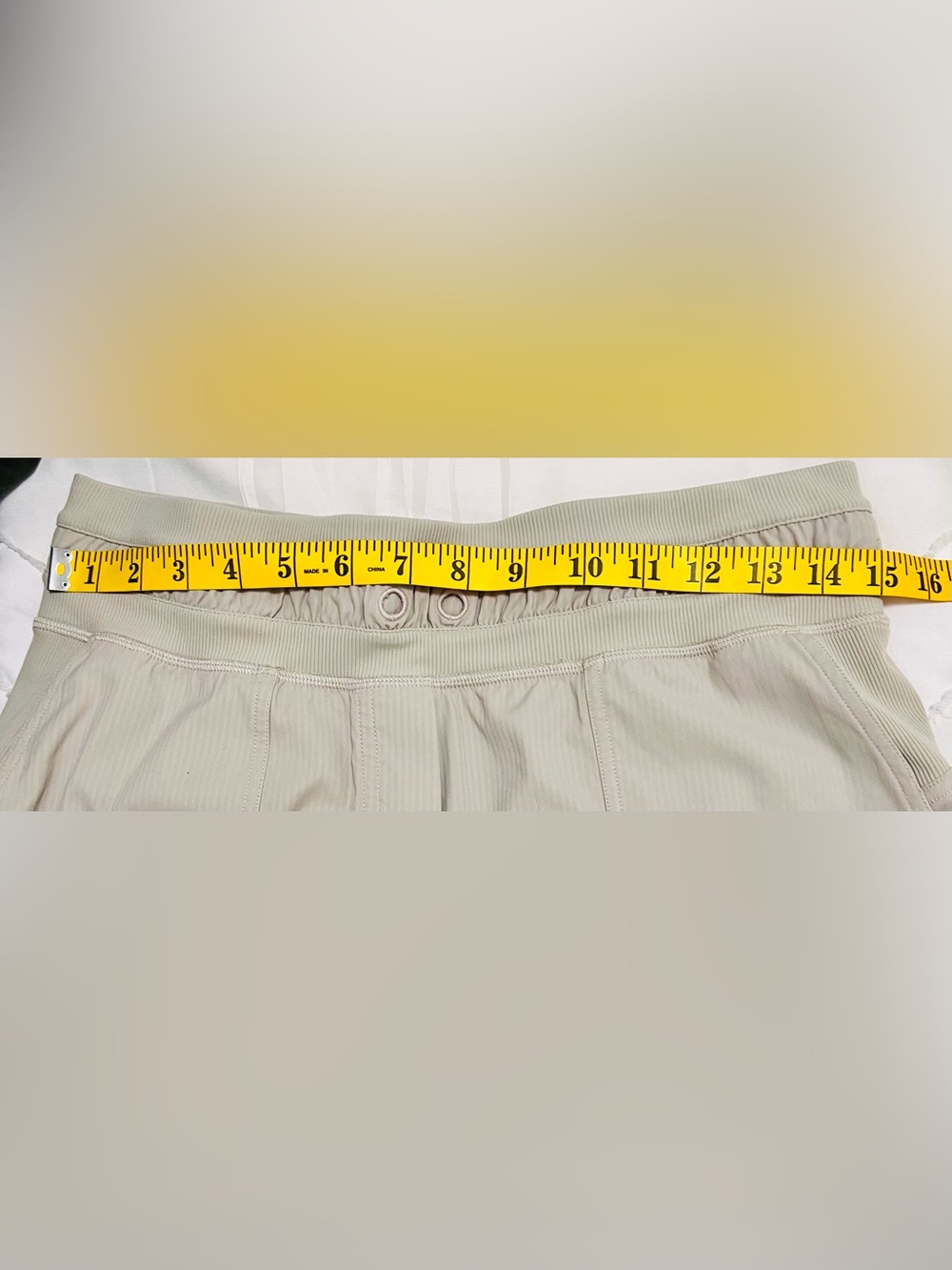 Lululemon Dance Studio Jogger Pants Womens 8 Taupe Mid Rise Stretch Pockets - Picture 9 of 9